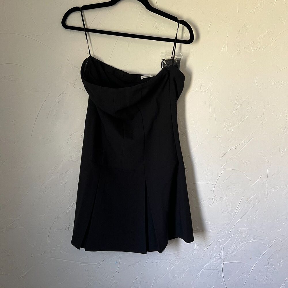 Abercrombie & Fitch Black Strapless Mini Dress Pleated Skirt Romper NWT Size M